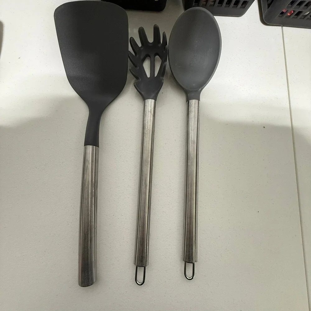 Sabatier 3pc Kitchen Utensil Set Stainless Steel Nylon Spatula Pasta Spoon Gray‎